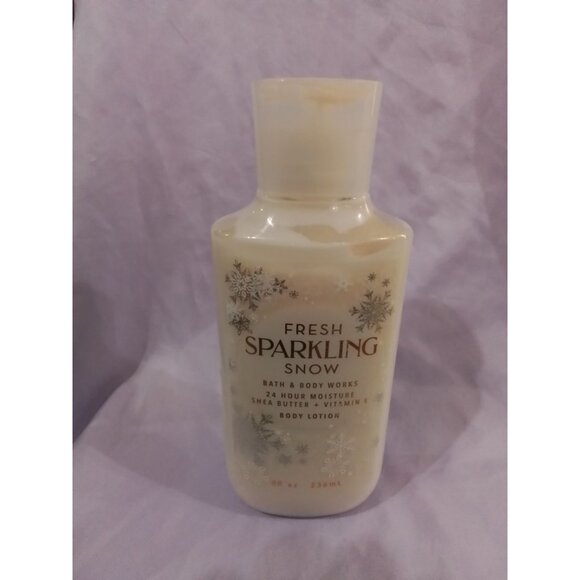 Bath & Body Works Fresh Sparkling Snow Body Lotion 8 Oz Shea Butter & Vitamin E - Picture 1 of 2